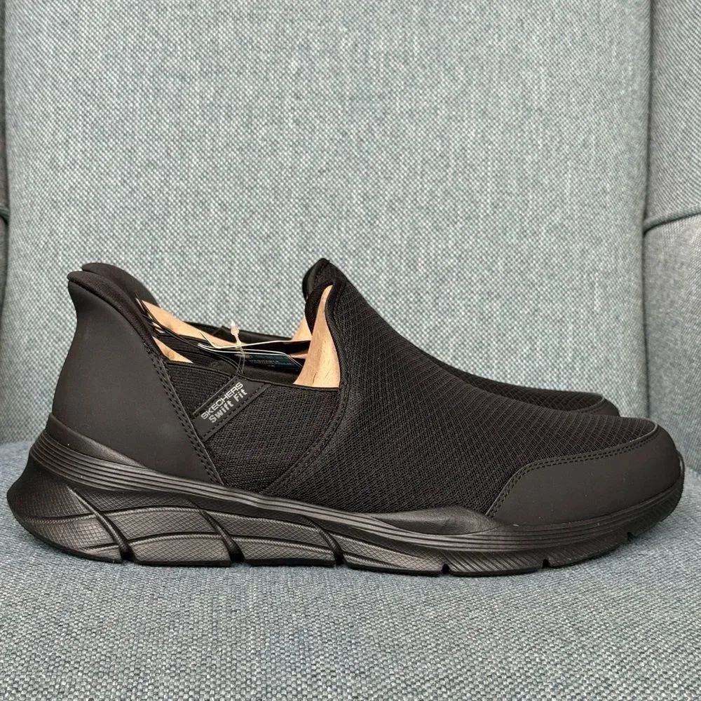 Men's Skechers Equalizer Hands Free Swift Fit Slip-On Sneakers shoes men’s 11
